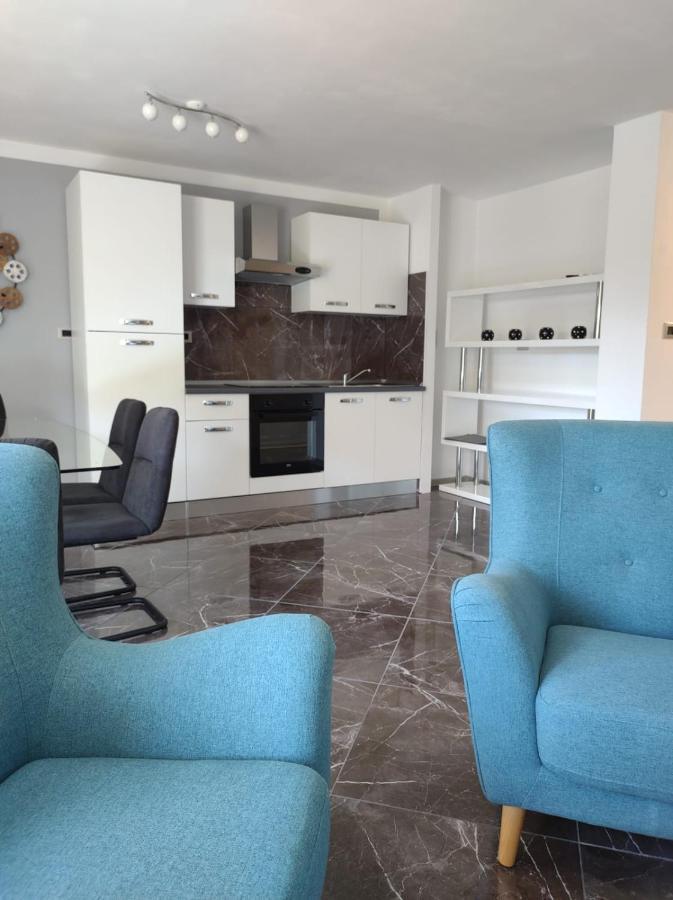 Modern Apartment Ana Rovinj Exterior photo